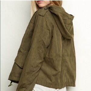 BRANDY MELVILLE Green Cargo Jacket